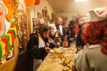 Bild 694 - Latuff 2017